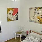 Alfieri לינה וארוחת בוקר