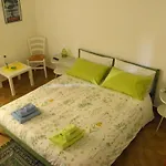 לינה וארוחת בוקר Alfieri קליארי