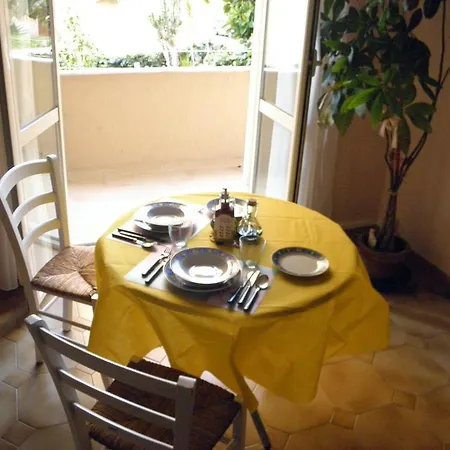 Alfieri Bed & Breakfast *